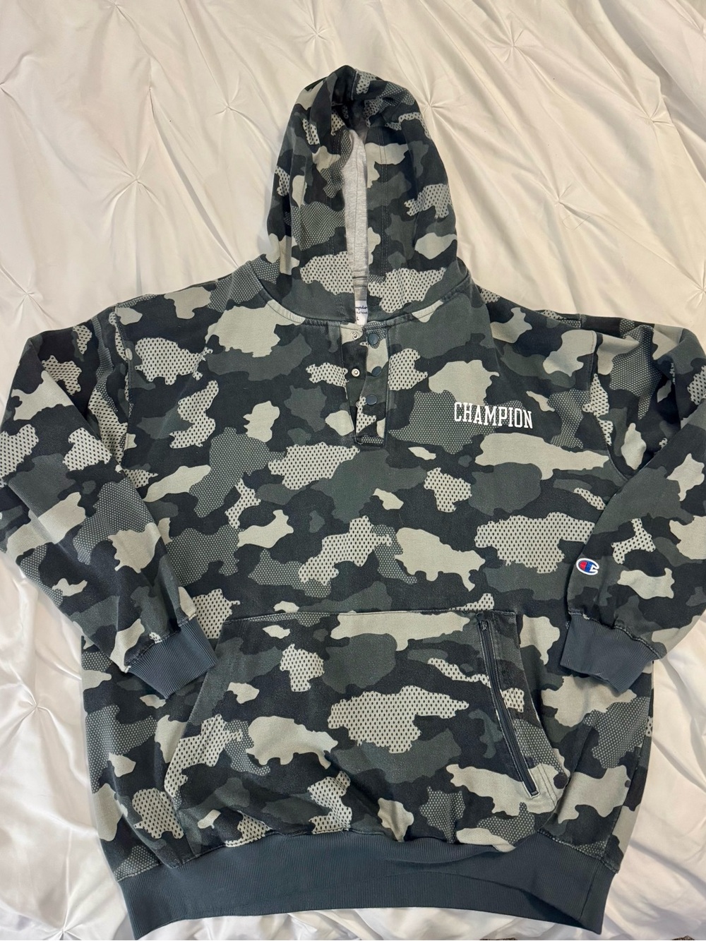 Champion Men’s 2XL Camo Pullover Hoodie Snap Neck Zip Pocket XXL